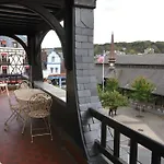 La Terrasse *
